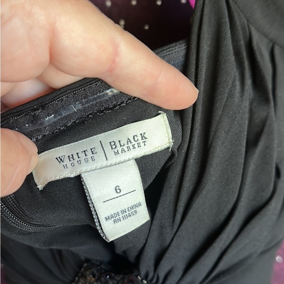 White House Black Market black halter cocktail dress in size 6 - Picture 4 of 5